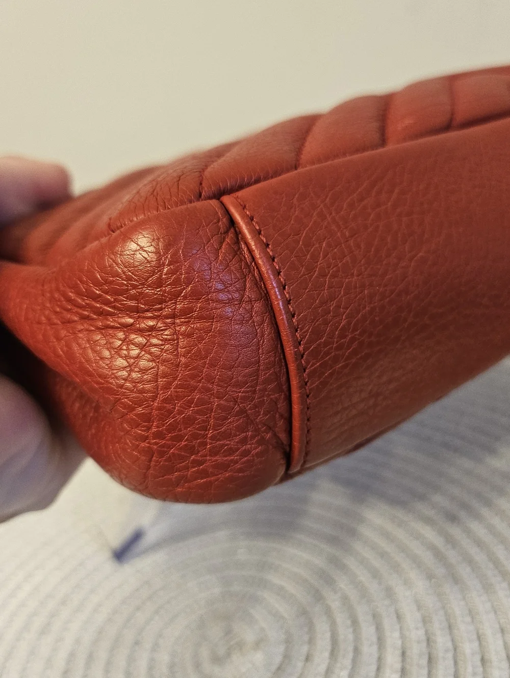 YSL Saint Laurent College Medium Red Chevron Leather Bag - Picture 8 of 16